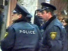 Грузинская полиция. Фото с сайта russianboston.com (с)