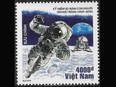 Почтовая марка Вьетнама "50-летие первого полета на Луну" (2019, Mih. № 3805)